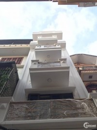 Bán nhà ngõ 129 Nguyễn Trãi: 15 tỷ, 90mx5T, MT 7m, cho thuê Căn hộ tốt
