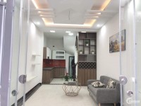 CẦN BÁN GẤP NHÀ PHỐ TRẦN BÌNH, Ô TÔ ĐỖ, 40M2, 5 TẦNG, 3.6 TỶ LH: 09730