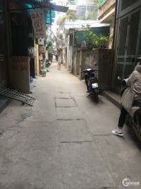 Bán nhà ngõ thông Trương Định, Bạch Mai 3 mặt thoáng DT 39m2.