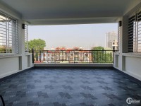 Nhà Lạc Long Quân, Hồ Tây, ở, Văn Phòng, Homestay, Spa đỉnh 80mx5T, giá 15.8 tỷ.