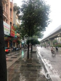 Bán nhà mặt phố Quang Trung, cấp 4 - 80m - 7.6 tỷ LH: 0982468422