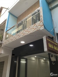 Bán nhà phố 2 tầng kiên cố có 2PN hẻm xe hơi 5m đường Trần Đình Xu, Quận 1