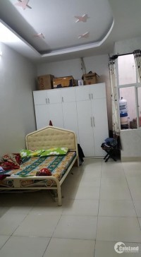 Bán nhà đường Đất Thánh 40m2, Quận 10, gần chợ, 3 lầu mới đẹp, 4 tỷ.