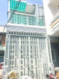 Bán nhà mới hẻm 766 đường Hưng Phú Phường 10 Quận 8, DT: 6x10m