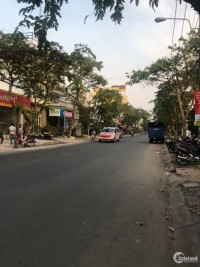 Bán nhà đầu tư kinh doanh, 40m2 – 3 tầng – chỉ 3,7 tỷ.