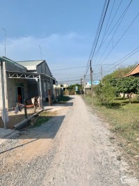 Bán lô đất gần trường tiểu học Cây Da,Hiệp Thạnh,Gò Dầu,Tây Ninh  chì 250tr,SHR.