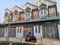 Chính chủ bán 2 căn nhà MT đường Lê Thị Ngà, 48m2, giá tốt ở Củ Chi