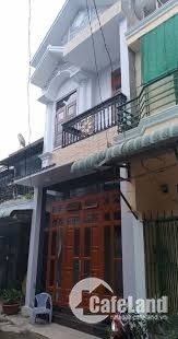 Bán nhà gấp ở Hóc Môn 1 trệt 1 lầu 5x20m mặt tiền đường Phan Văn Hớn
