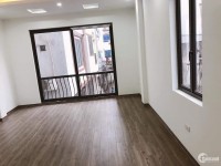 Bán nhà Quận Tây Hồ  Hà Nội 43m2, 5 tầng, giá còn 3.4 tỷ.