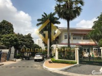 Cho thuê biệt thự lớn mặt tiền đường Phạm Thái Bường, Quận 7 giá tốt TP HCM