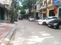 Bán nhà phố Vĩnh Phúc, ô tô tránh, vỉa hè, Diện tích 80m2, giá 9,5 tỷ