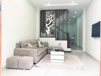 Cho thuê nhà riêng 4 tầng mới hoàn thiện tại Ngọc Thụy-Long Biên, 9tr5/th