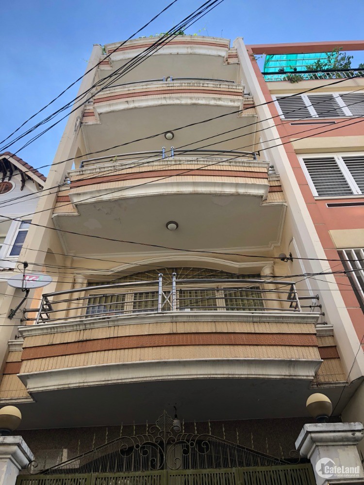 Bán nhà mặt tiền Bùi Văn Thêm, Phú Nhuận, 5x10m, có nở hậu, 3 lầu, giá: 11 tỷ