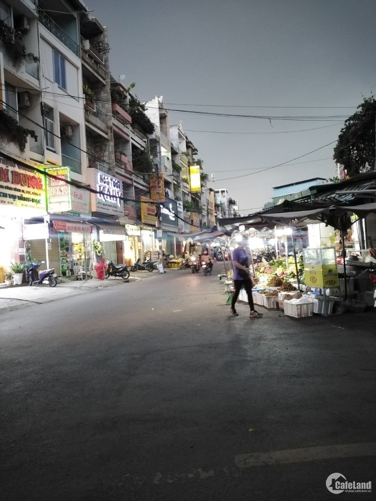 Bán nhà mặt tiền chợ Tân Sơn Nhất,04 tầng,đường Nguyễn Kiệm,TP HCM