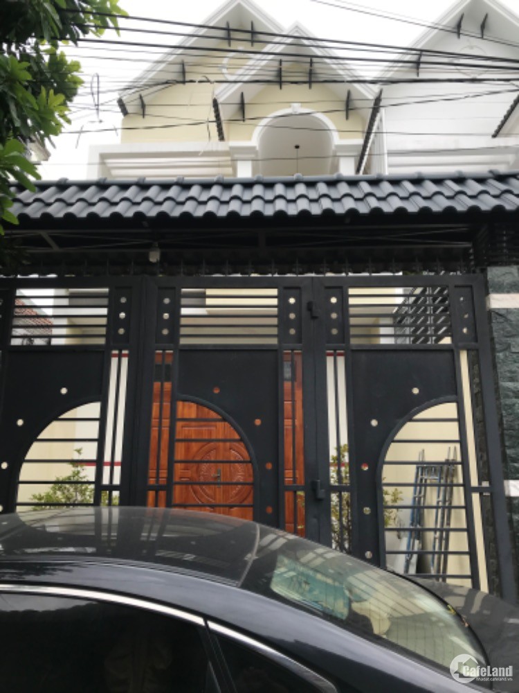 Bán nhà gần uỷ ban phường Phú Lợi, Thủ Dầu Một, gần đại học Bình Dương 5,5x22m