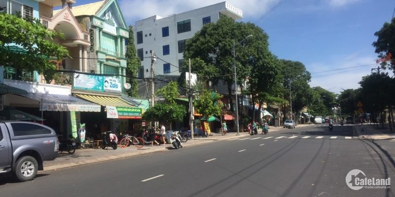 Bán biệt thự (10x20,5=205m2) mặt tiền đường lớn khu Đại An phường 9 TPVT