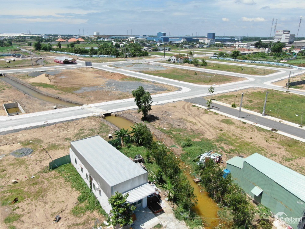 Cần bán gấp lô đất nằm ngay khu công nghiệp Thuận Đạo 5x20 giá 10tr/m2 shr