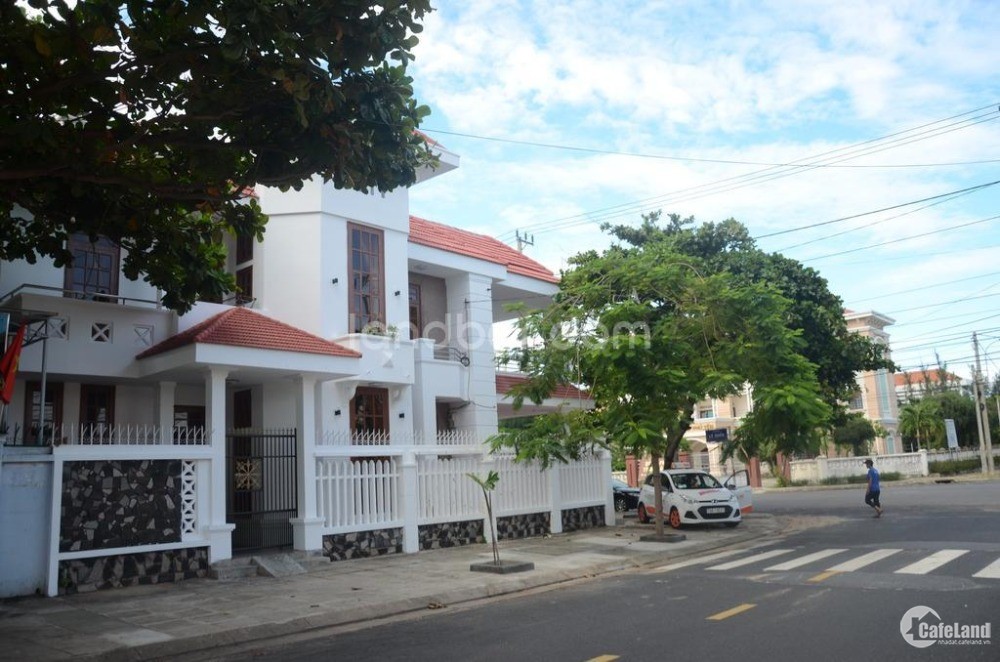 Nhà mặt tiền đường Lê Duẩn, Tp Tuy Hòa, tỉnh Phú Yên.
