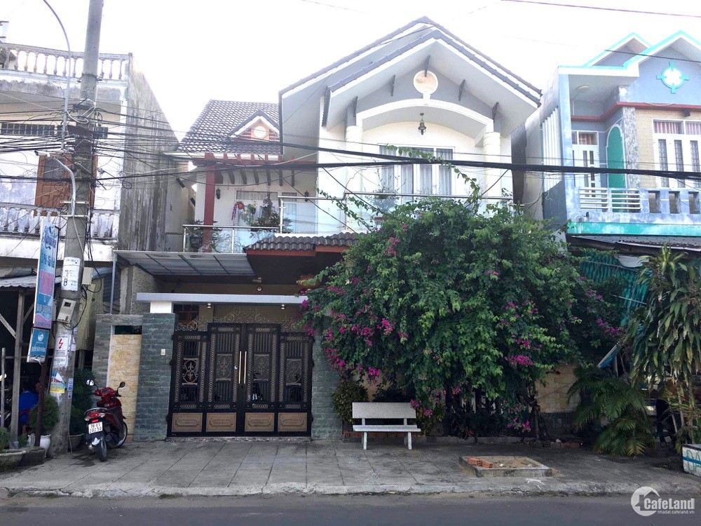 Biệt thự mặt tiền thành phố Tuy Hoà, Phú Yên