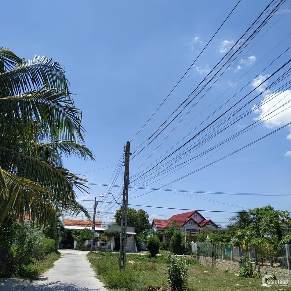 Bán lô đất nằm trong khu dân cư hiện hữu thuộc thôn Hội Phú Nam 1, xã Ninh Phú,