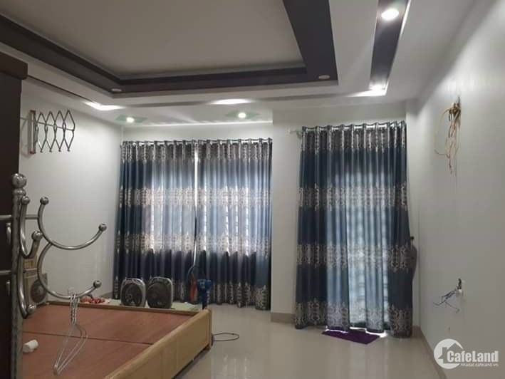 CỰC Hiếm! CC bán nhà mặt phố Quang Trung sầm uất 32m2x4T chỉ 5.38 tỷ. LH: 0989.6