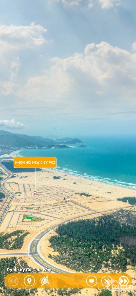 Đất sân bay quốc tế phù cát đối diện biển Quy Nhơn