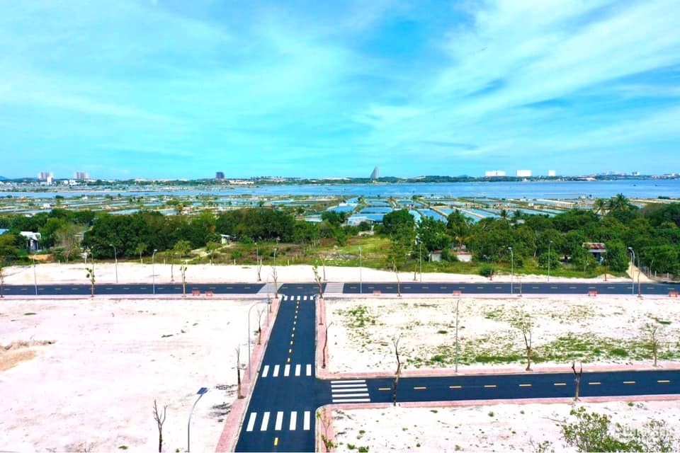 Đất nền ven biển Bãi Dài Cam Lâm