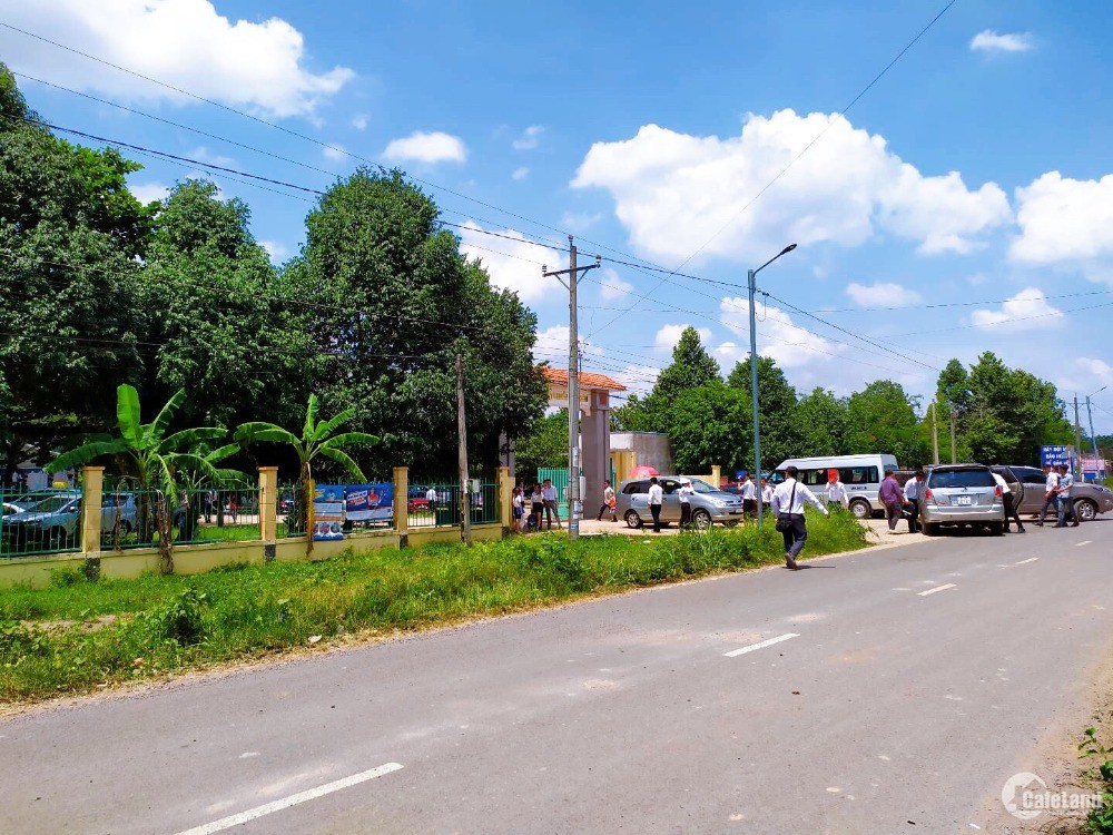 Bán lô đất ấp 4 xã Nha Bích, Chơn Thành gần trường học và chợ giá 3 triệu/ m2