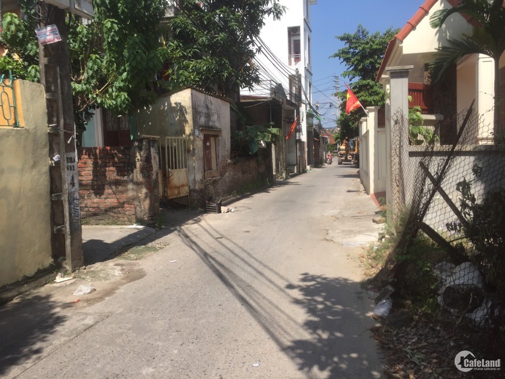 Cần bán 69m2, đất 2 mặt ngõ,  đường oto, giá 23 tr/m tại Tình Quang, Giang Biên