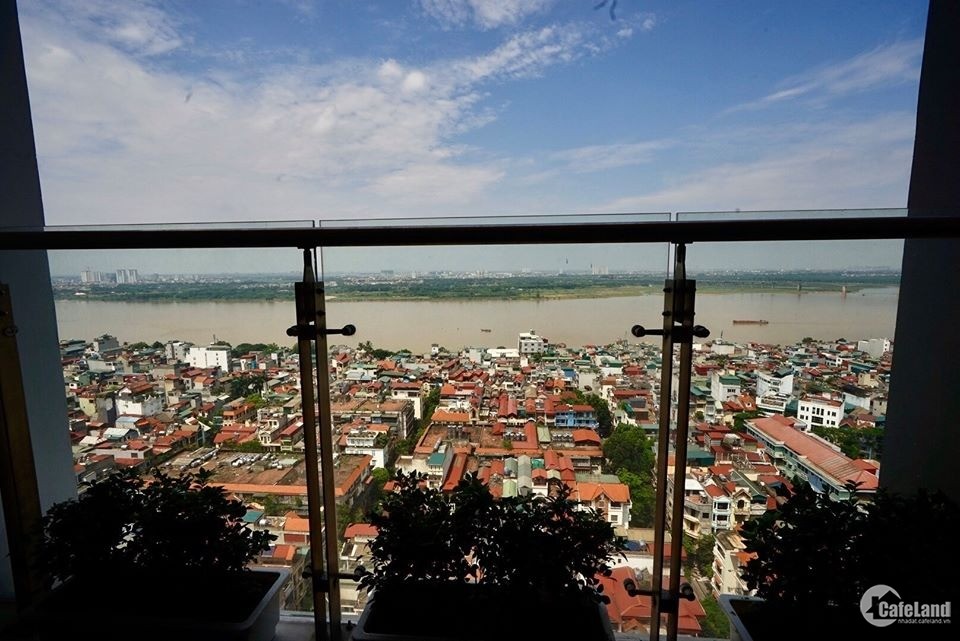 Bán căn 3 phòng ngủ Ancora Lương Yên, view sông Hồng, 6.5 tỷ bao phí