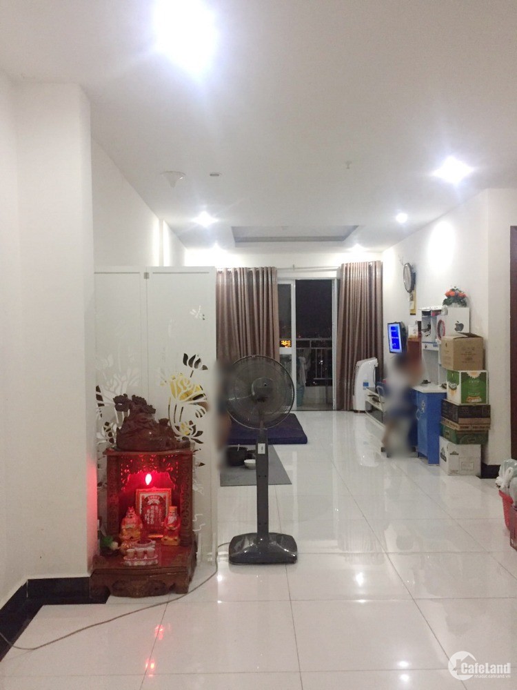 Cho thuê căn hộ cao cấp Giai Việt (81m2) đường Tạ Quang Bửu P5 Q8