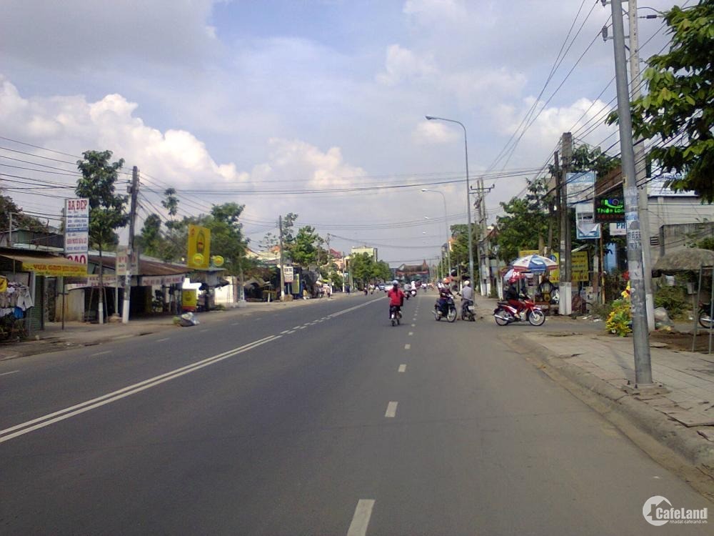 bán lô đất chính chủ giá rẻ nằm ngay trung tâm TP Sài Gòn