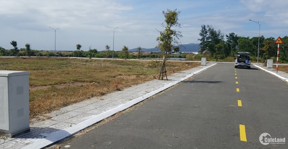 Đất ngộp gần Sân Bay Long Thành, 680tr sổ riêng sổ sẵn (có một không có hai)