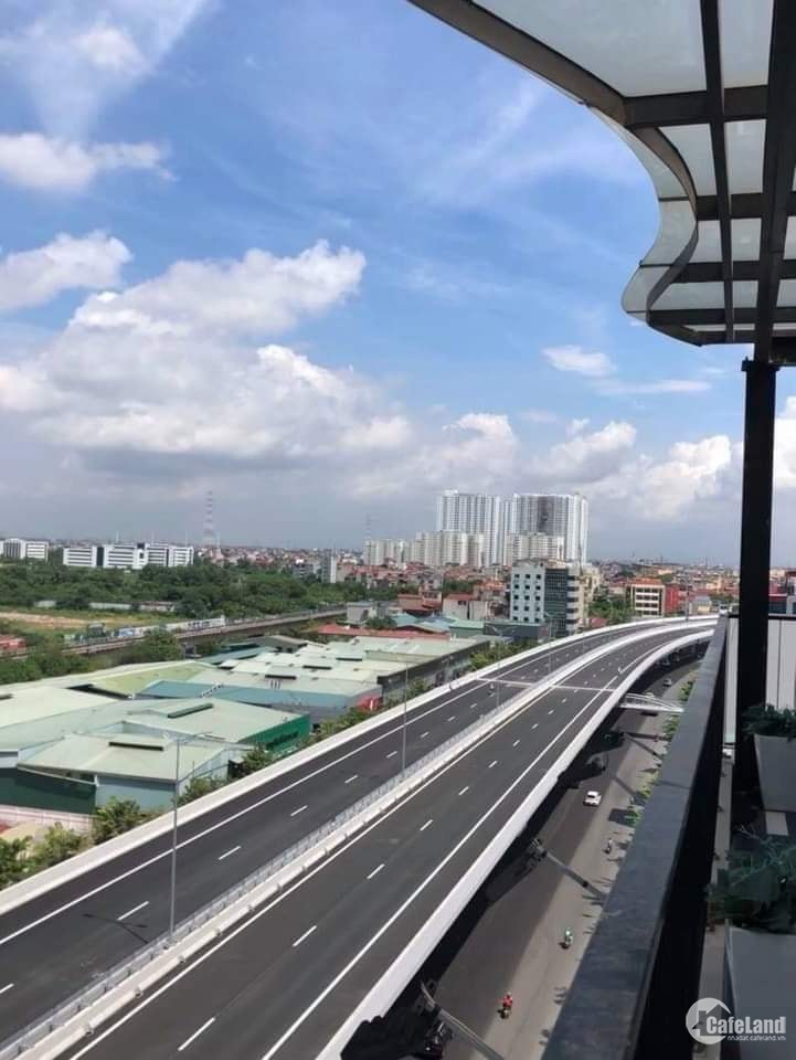 Phạm Văn Đồng, 11 tầng, 15 VP công ty, 160m2, KD 400tr/tháng.