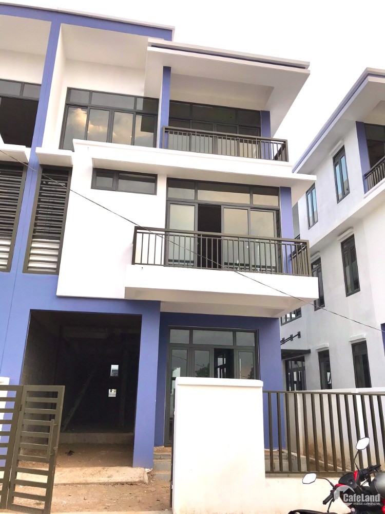 Nhà mới 5x16 đường 16m khu Nguyễn Văn Tạo,SHR