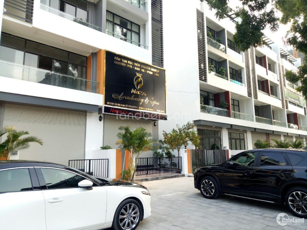 Bán nhà phố Đức Giang – Long Biên 2 mặt tiền, vị trí đẹp cạnh toà chung cư