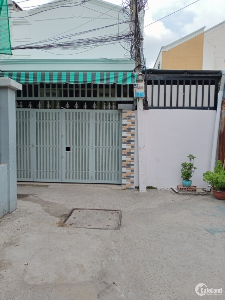 Cần bán gấp nhà nhỏ xinh - Thị trấn Nhà Bè, thẳng đường Huỳnh Tấn Phát