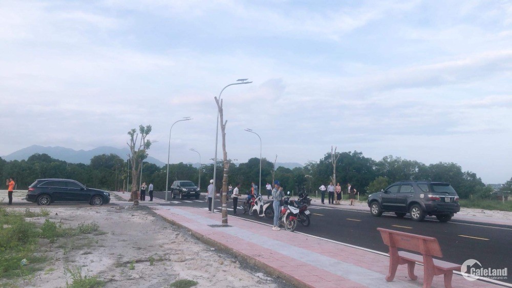 Bán đất view đầm thủy triều Bãi Dài Nha Trang - Cam Ranh giá 11tr/m2. xem video