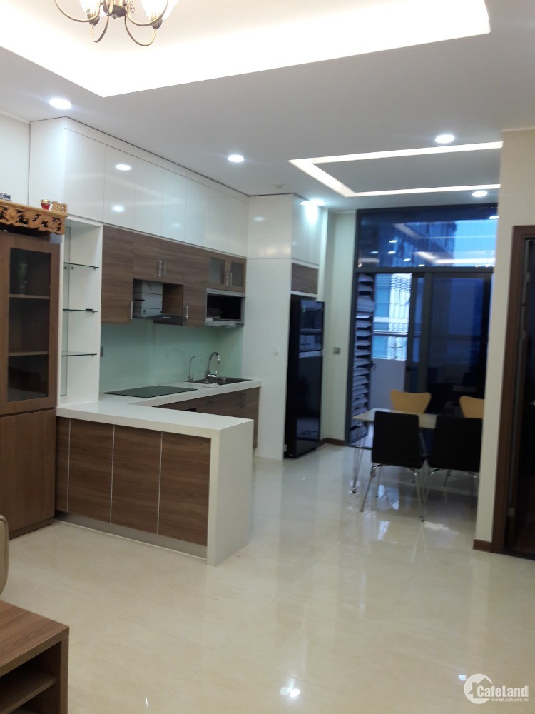 Bán căn hộ Tràng An complex - giá 3 tỷ 2 ( 74,5m2 – 2PN) – ban công Nam.