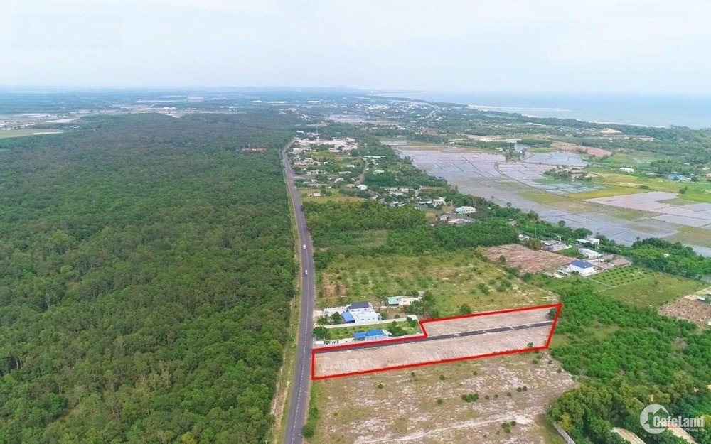 Đất mặt tiền đường Võ Văn Kiệt cách biển 200m sẵn thổ cư giá chỉ 1,3 tỷ/lô