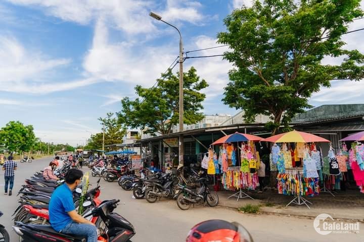 Gia đình chuyển chỗ ở, cần bán nhanh lô đất chợ Điện Nam