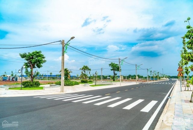 Cần bán gấp lô đất nằm mặt tiền đường 18 nằm trong khu sinh thái Phú Sinh