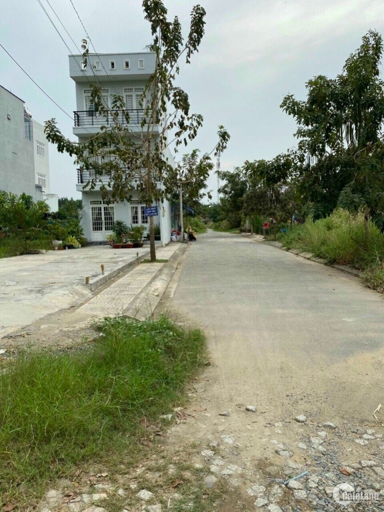 Cần bán lô đất thổ cư 80m2, sát mặt tiền đường Nguyễn Bình, Nhơn Đức Nhà Bè