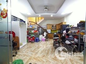 Bán Nhà Lô Góc Xã Đàn Đống Đa 40m 5Tầng MT 5m, Ở Luôn Giá 4,78 tỷ