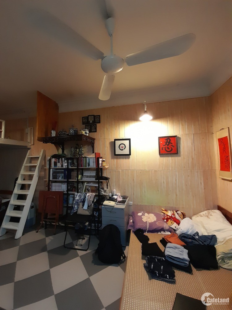 Bán căn hộ tập thể tầng 1 Văn Chương, Linh Quang