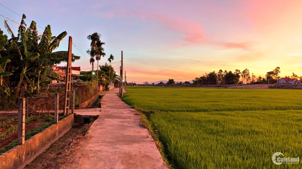 Đất thị xã Điện Bàn - QNam. Bán kính 500m đầy đủ tiện ích.Cách tttp Đà Nẵng 20km