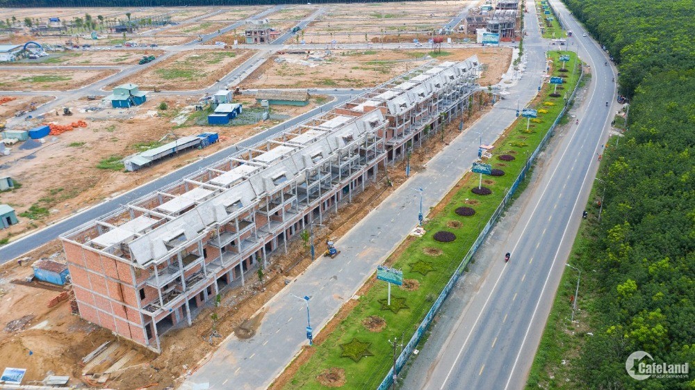 Bán đất Century City liền kề khu tái định cư Bình Sơn,mặt tiền DT 769,thổ cư 100