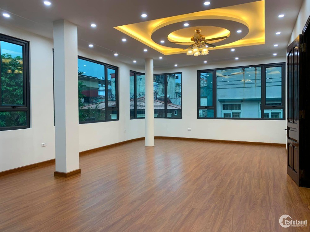 Nhà Mặt Phố, Đông Đa, Lô Góc 3 Thoáng, Thang Máy Nhập. 65m2, Mt 6m. 13 Tỷ