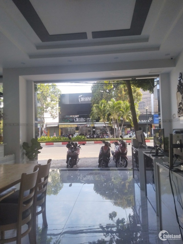 Bán nhà 3 tầng 91m2 ngang 7m vị trí VIP mặt tiền gần ngã 5 Lê Hồng Phong