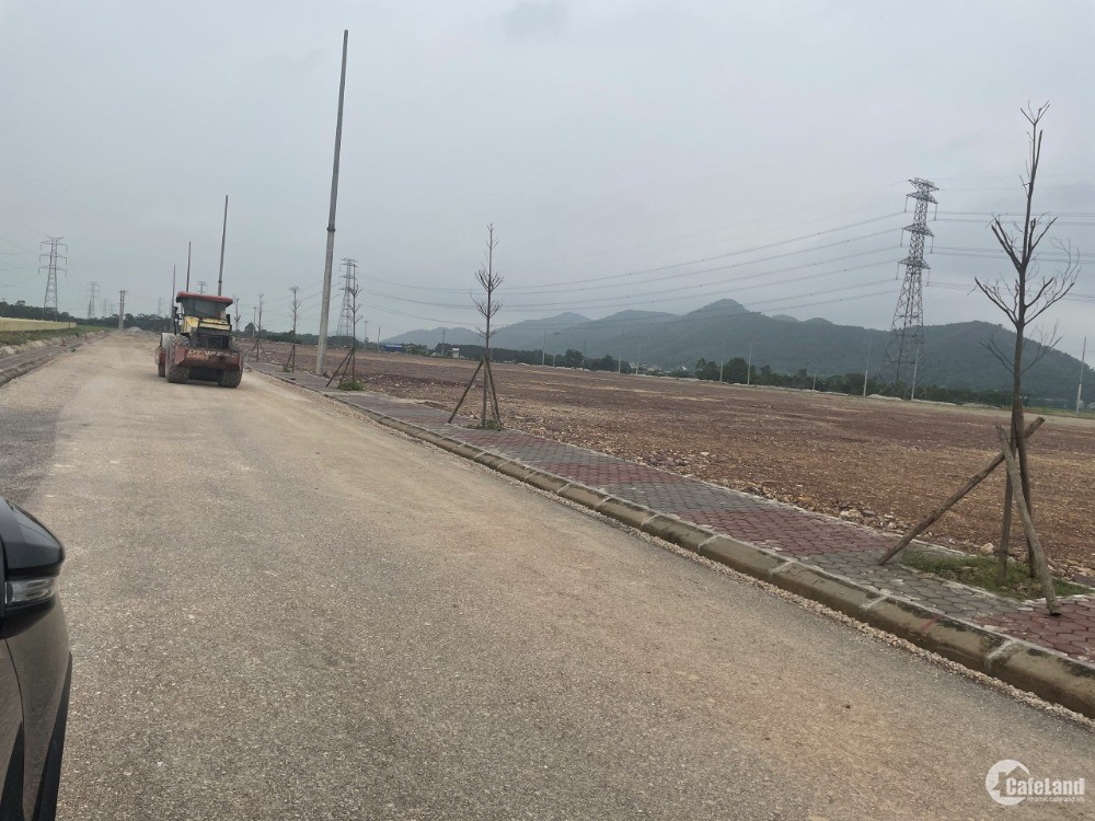 Bán đất khu CN Yên Phong, mặt bằng sẵn, thủ tục nhanh gọn.